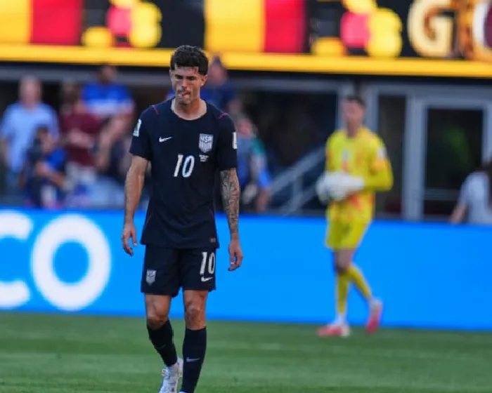 christian-pulisic-suffered-leg-fracture-in-us-loss-to-belgium-out-for-several-weeks-aEJ6WxIm.webp