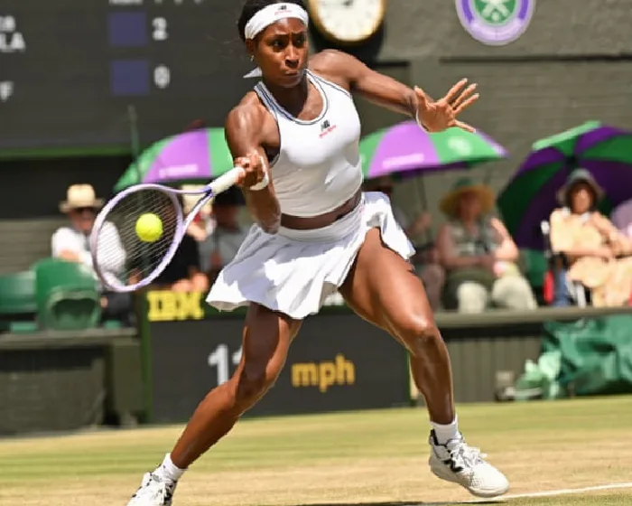 coco-gauff-fights-back-to-sink-jessica-pegula-and-reach-wimbledon-semi-final-FQELxyAi.webp