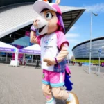 glasgow-games-and-unicorn-mascot-ready-to-emerge-from-shadow-cast-by-fVJzWbr9.webp
