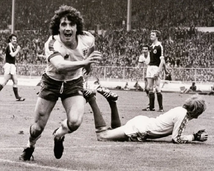 kevin-keegan-liverpool-legend-and-former-newcastle-manager-dies-aged-75-P6mVvvWE.webp