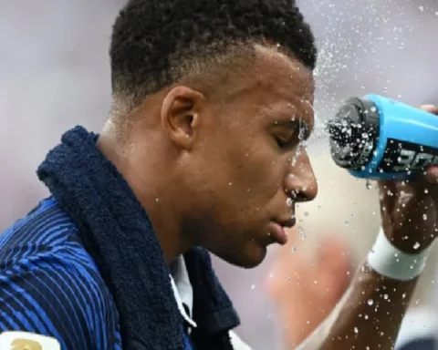 nearly-one-in-five-world-cup-matches-reached-heat-levels-players-union-warns-against-zMh9qhZm.webp
