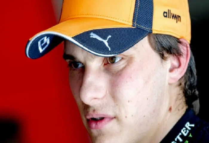oscar-piastri-swore-at-his-mclaren-crew-in-frustration-in-hungary-but-any-formula-mb1CmVFb.webp