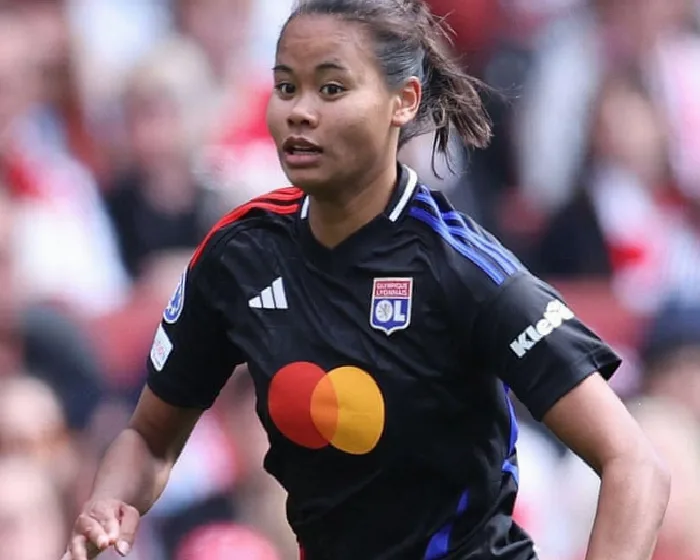 spurs-break-their-womens-transfer-record-to-sign-alice-sombath-from-lyonnes-kCUFfQq1.webp