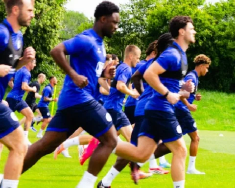 teamwork-tactics-and-data-behind-the-scenes-at-wigans-pre-season-training-8lN8HRmQ.webp