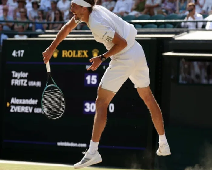zverevs-serve-blitzes-fritz-to-set-up-semi-final-with-british-revelation-fery-JRf7ieV8.webp