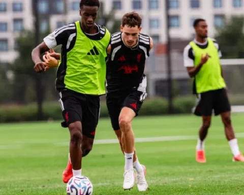 faster-faster-iraola-in-a-rush-to-plug-liverpool-gaps-before-premier-league-starts-NSDUigPl.webp