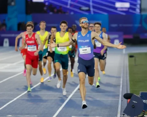 josh-kerr-storms-to-commonwealth-games-mile-title-in-golden-glasgow-moment-i5M7NvKi.webp